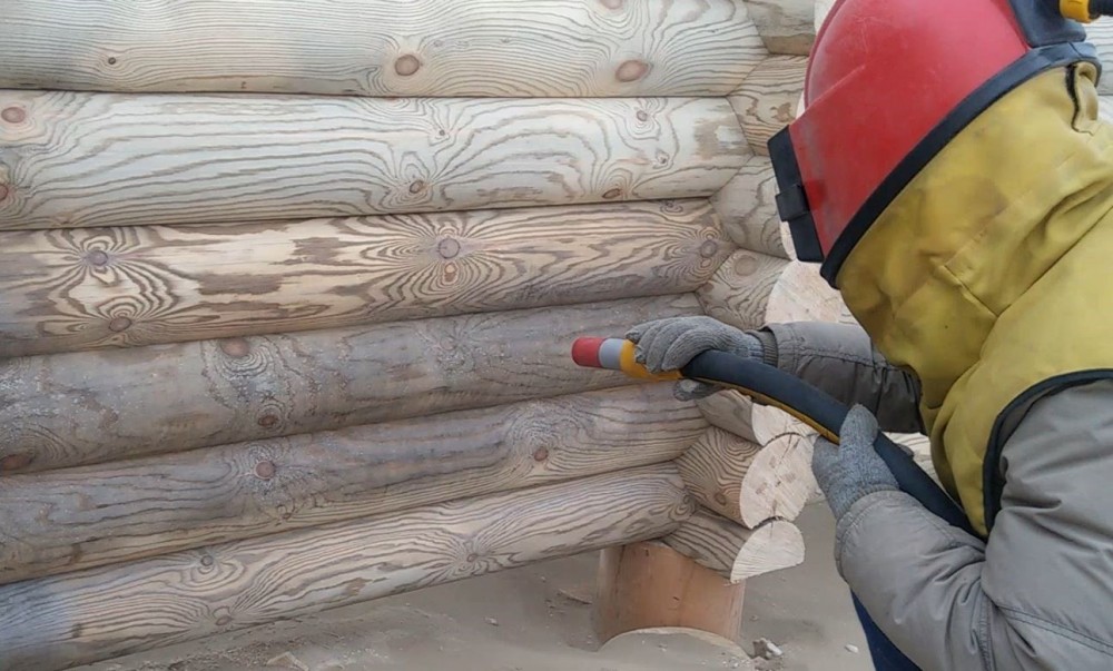 Пескоструйная обработка деревянного сруба2